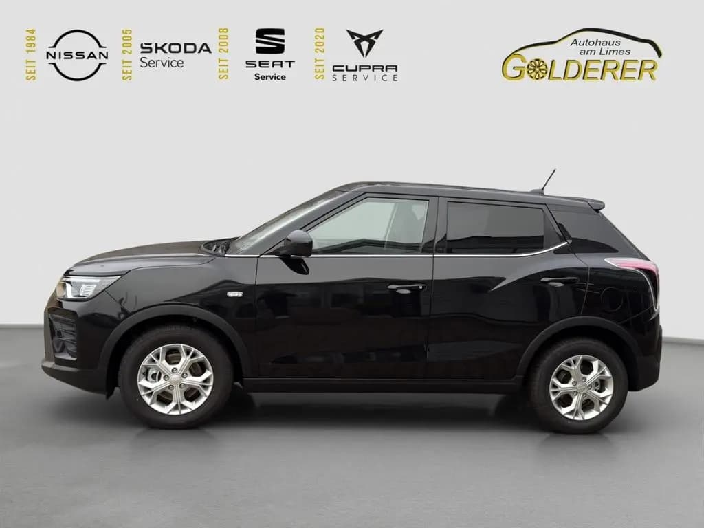 Main__Slider__Photo:KGM Tivoli Essential 1.5 T-GDi 120 kW EU6e 6 MT 2WD null-0