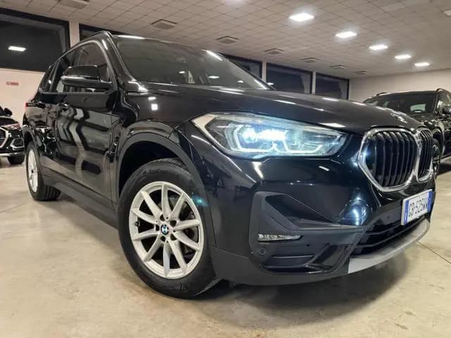 Main__Slider__Photo:BMW X1 sDrive16d Business Advantage 07/2020-0