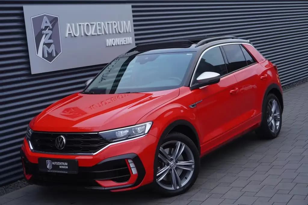 Main__Slider__Photo:Volkswagen T-Roc R 4MOTION|AKRAPOVIC|PANORAMA|VIRTUAL|BEATS 05/2022-0