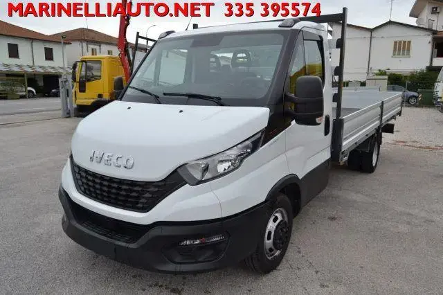 Main__Slider__Photo:Iveco Daily Daily 35C16H BTor 3.0 HPT PASSO LUNGO 06/2021-1