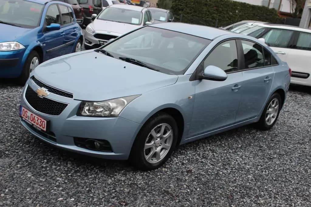 Main__Slider__Photo:Chevrolet Cruze LT*2.0 150PS*12.2027*Finanzierung* 06/2010-0