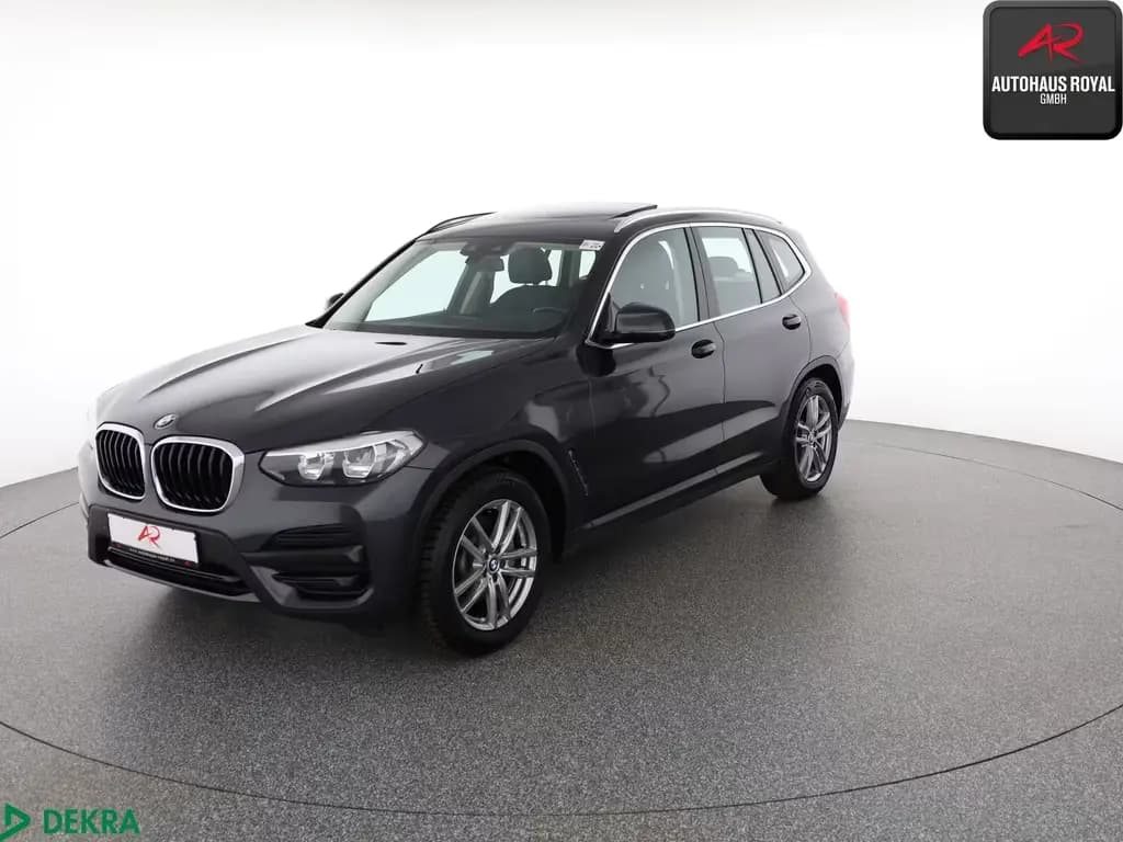 Main__Slider__Photo:BMW X3 xDrive30i M SPORT LENKRAD PANORAMA,HEADUP,AHK 10/2018-0