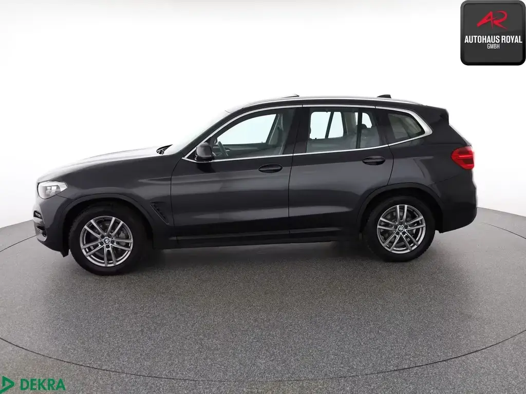Main__Slider__Photo:BMW X3 xDrive30i M SPORT LENKRAD PANORAMA,HEADUP,AHK 10/2018-1