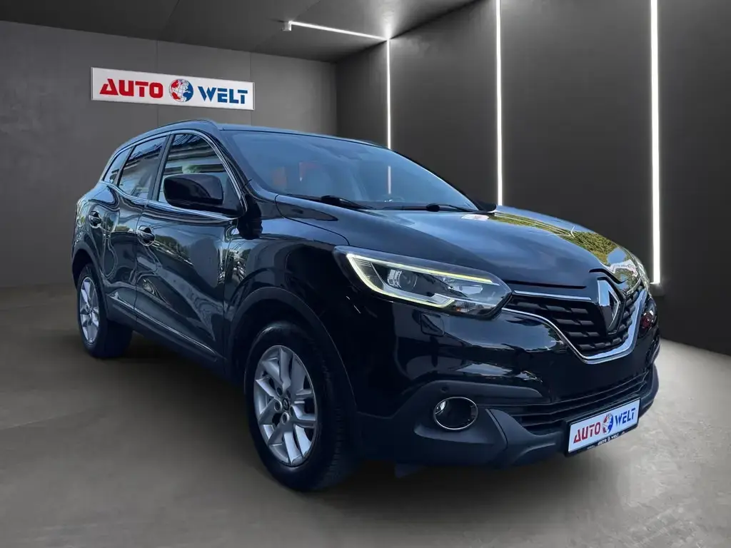 Main__Slider__Photo:Renault Kadjar 1.2 TCE Limited Kamera Keyless-Go Navi 09/2018-1