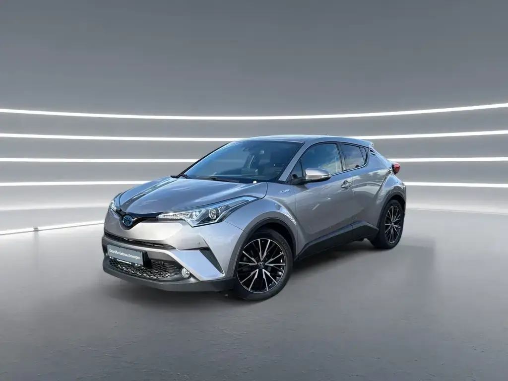 Main__Slider__Photo:Toyota C-HR Hybrid Team D Einparkhilfe v&h / inkl. WKR 04/2018-1