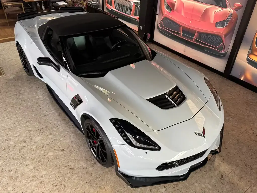 Main__Slider__Photo:Corvette Z06 6.2 V8 Cabrio/Roadster ++3LZ++VOLLAUSTATTUNG 07/2018-1