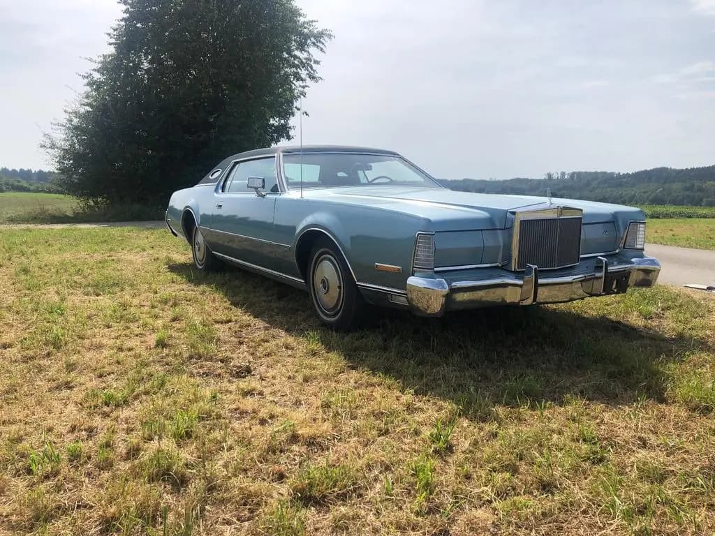 Main__Slider__Photo:Lincoln Mark 07/1973-0