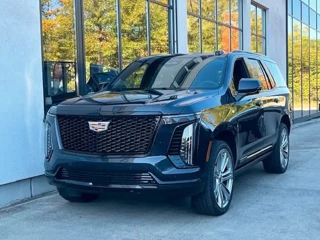 Main__Slider__Photo:Cadillac Escalade Sport Platinum 6.2l null-0