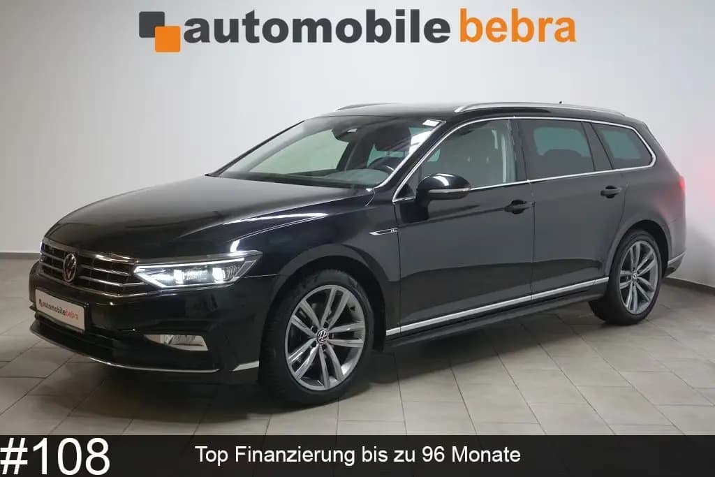 Main__Slider__Photo:Volkswagen Passat 2.0TDI DSG R-Line 4M Virtual AHK Pano 03/2021-0