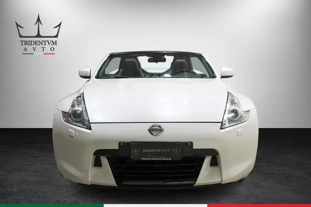 Main__Slider__Photo:Nissan Other 370Z Roadster 3.7 V6 Lev2 06/2011-1