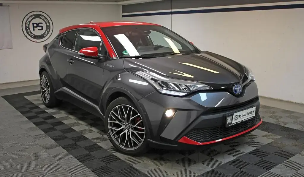 Main__Slider__Photo:Toyota C-HR 2.0 Hybrid Team D KAMERA AHK ACC DAB 2.HAND 02/2022-1
