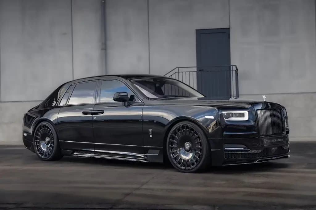 Main__Slider__Photo:Rolls-Royce Phantom ONYX  PHANTOM ELYSUIM EDITION 01/2020-0