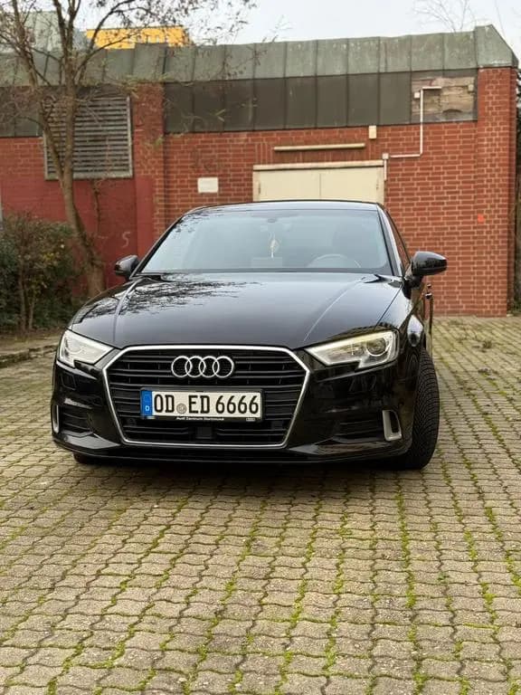 Main__Slider__Photo:Audi A3 35 TDI S tronic - 02/2019-0
