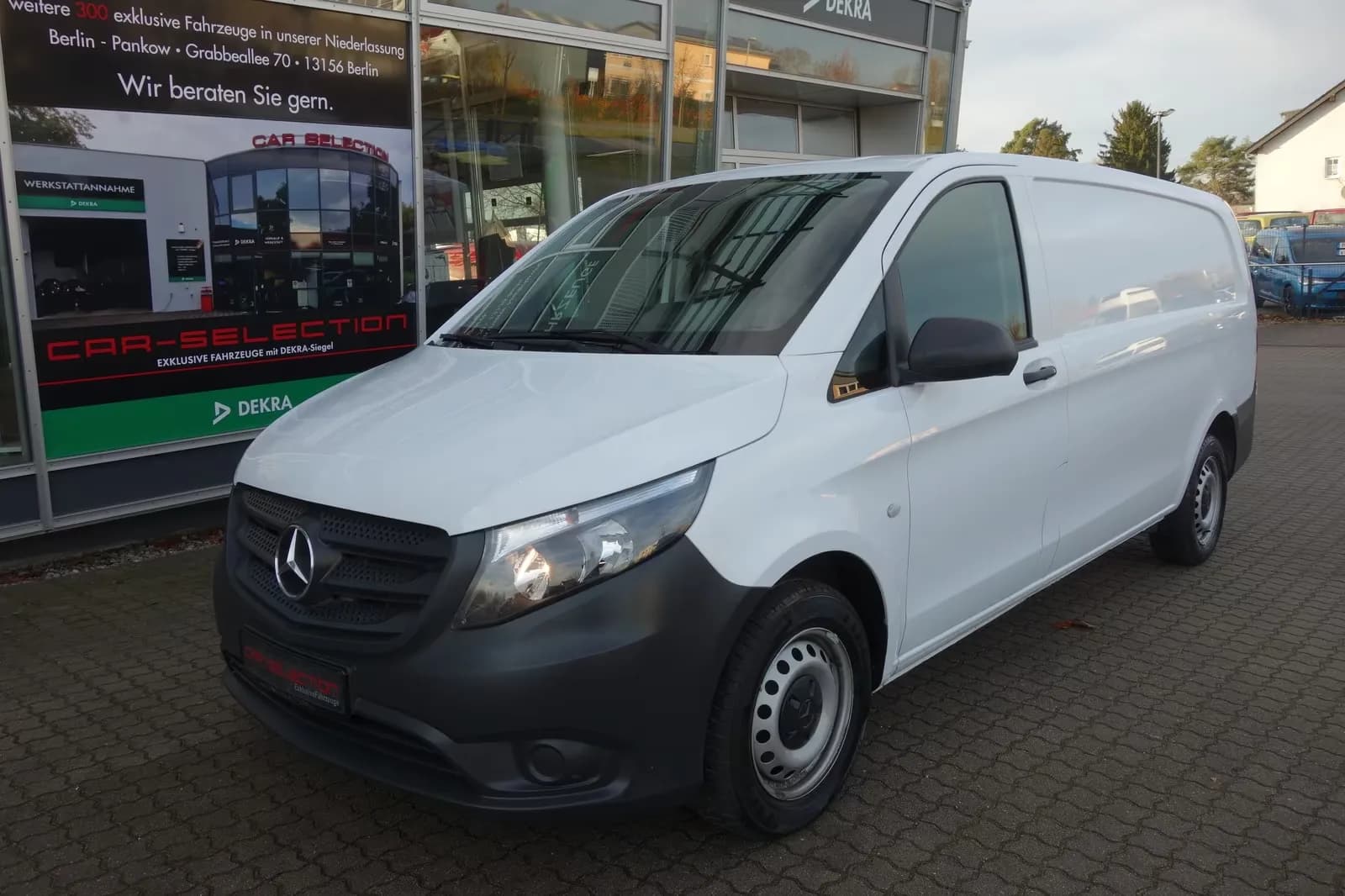 Main__Slider__Photo:Mercedes-Benz Vito 01/2022-0