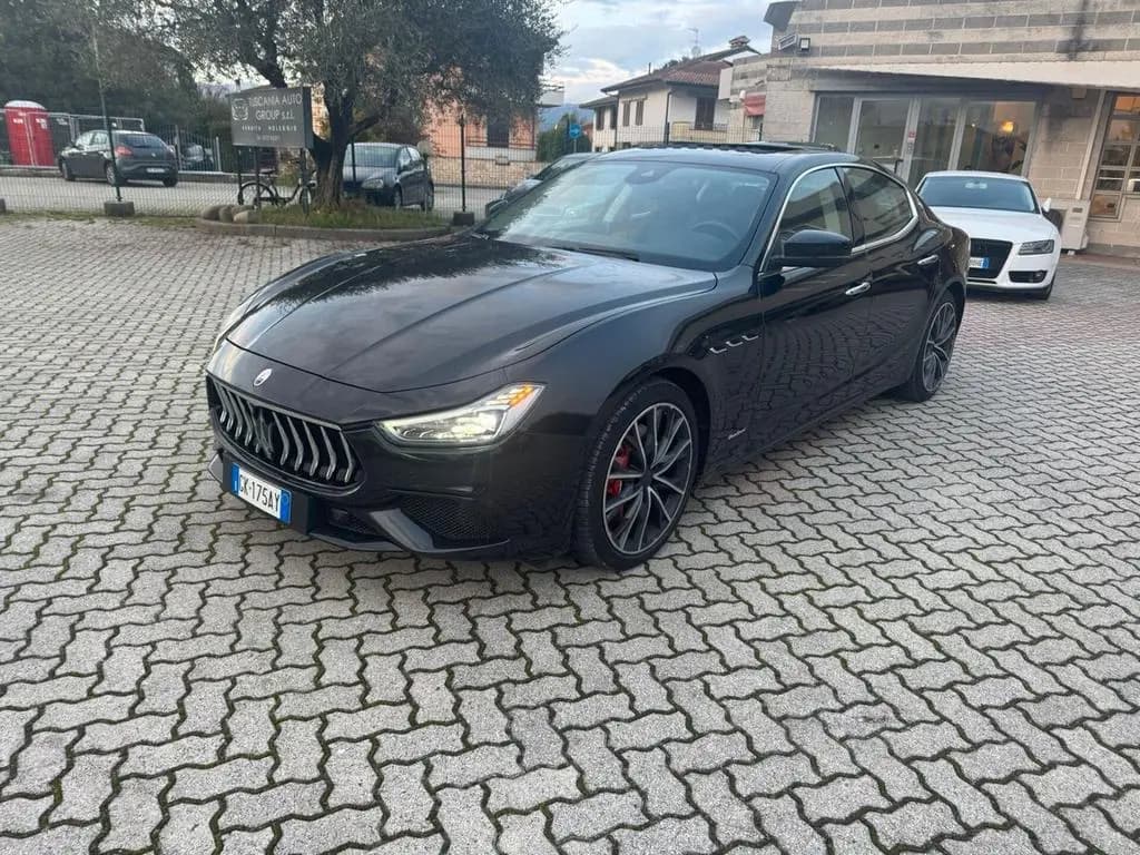 Main__Slider__Photo:Maserati Ghibli V6 Diesel 275 CV Gransport 11/2019-0