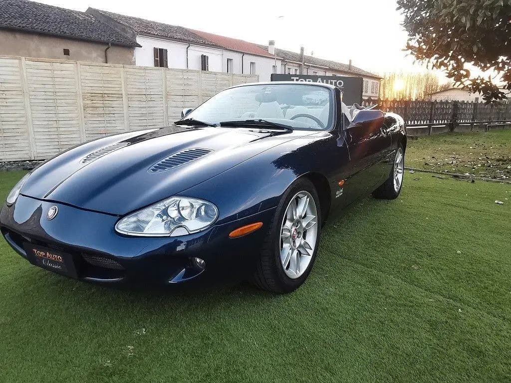 Main__Slider__Photo:Jaguar XK XKR CONVERTIBILE V8 SUPERGHARGER (PRIM 05/1998-0