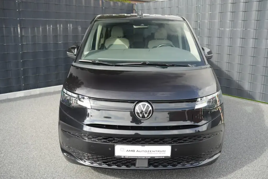 Main__Slider__Photo:Volkswagen T7 Multivan 2.0 TDI lang*APPLE*DAB*7SITZER*1.HD* 05/2024-1