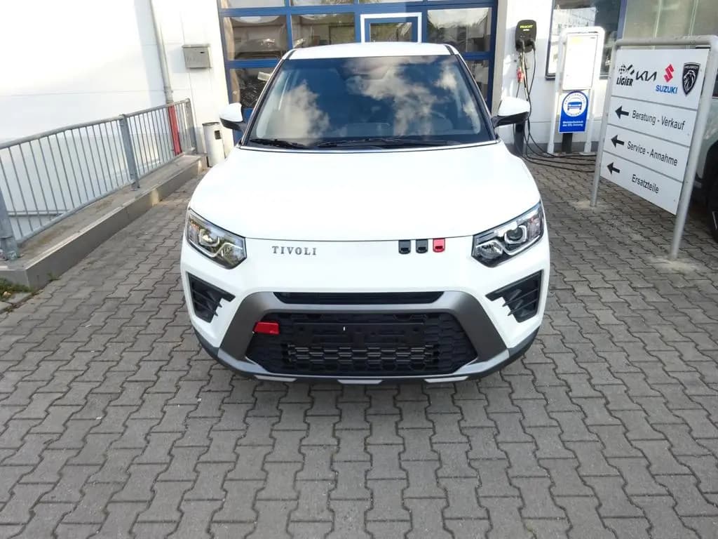 Main__Slider__Photo:KGM Tivoli 1.5 T-GDI Essential null-0