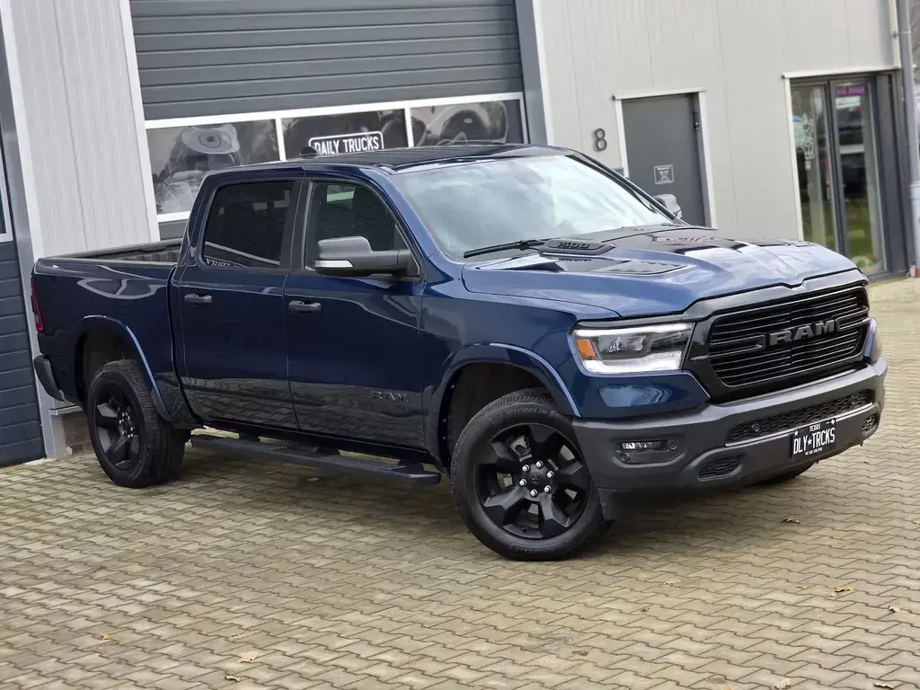 Main__Slider__Photo:Dodge RAM 1500 5.7 4x4 BTS Edition Kamera Navi AHK LED 07/2020-1