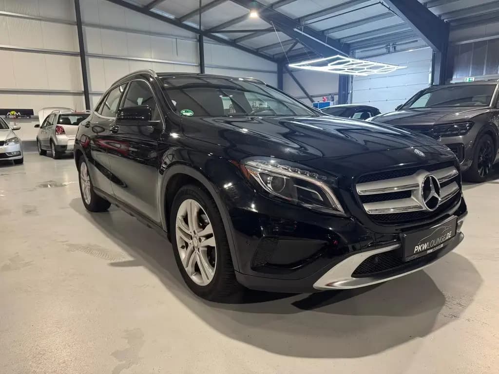 Main__Slider__Photo:Mercedes-Benz GLA 200 1.6 KAT GLA 200 AHK Carplay/Navi 07/2014-0
