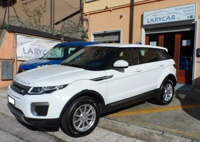 Main__Slider__Photo:Land Rover Range Rover Evoque Range Evoque 2.0 TD4 150 CV 5p. Pure 07/2017-1