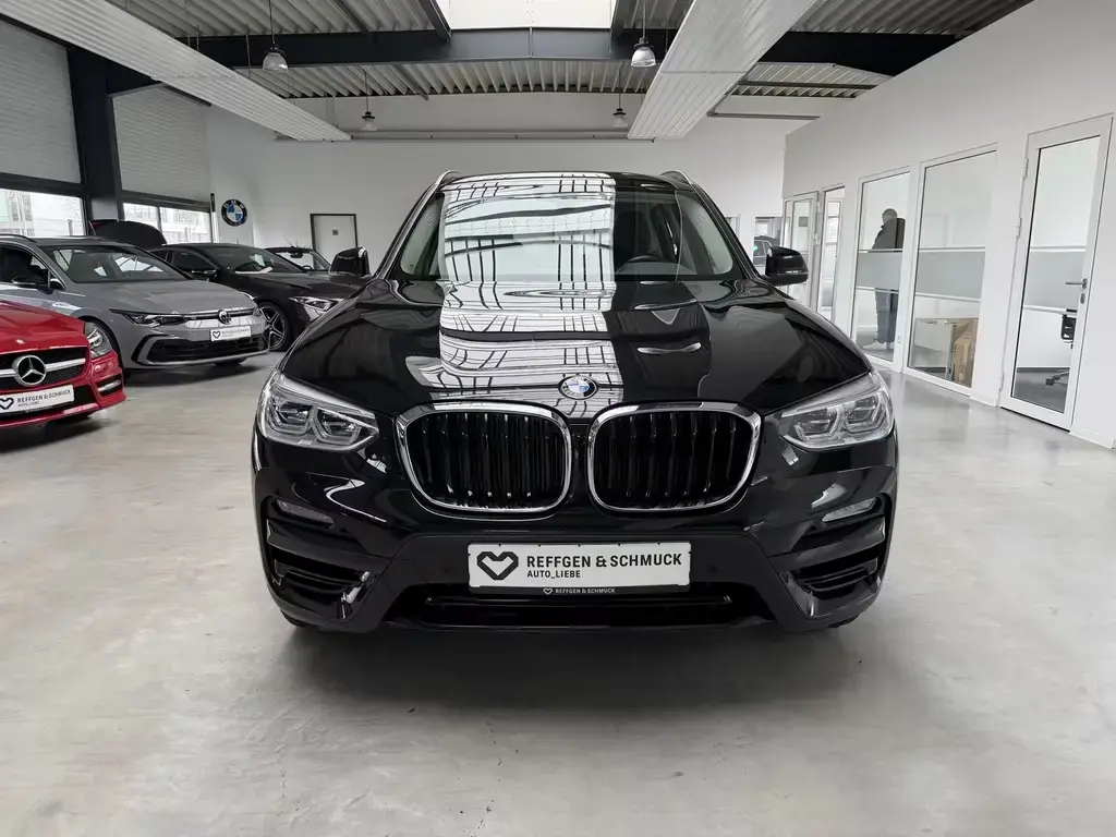 Main__Slider__Photo:BMW X3 XDRIVE ADVANTAGE LEDER+NAV+LED+AHK+DAB+1HD+TÜ 09/2019-1