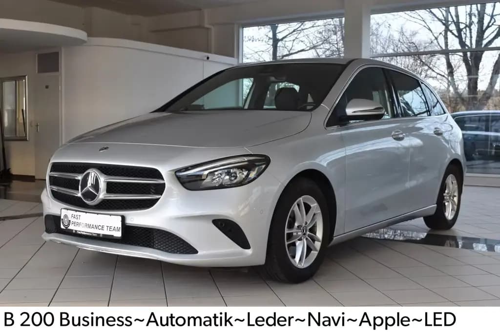 Main__Slider__Photo:Mercedes-Benz B 200 Business~Automatik~Leder~Navi~Apple~LED 10/2019-0