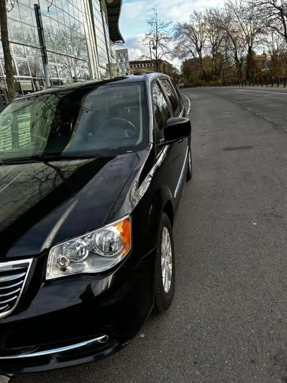 Main__Slider__Photo:Chrysler Voyager Town&Country 07/2014-0
