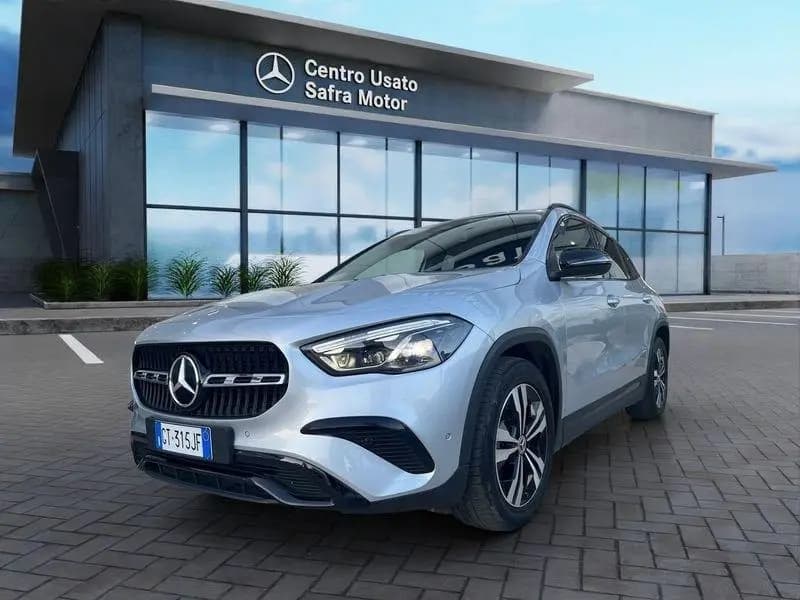 Main__Slider__Photo:Other Other Mercedes-Benz GLA GLA 200 d Automatic Progressiv 05/2024-0