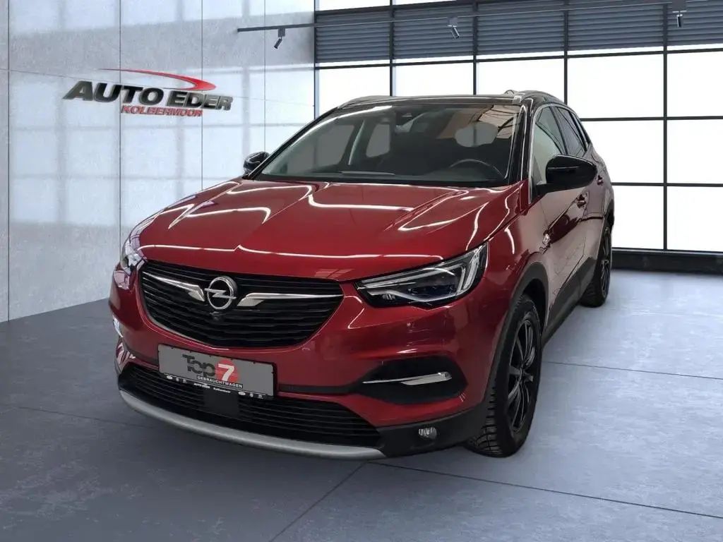 Main__Slider__Photo:Opel Grandland X Ultimate Plug-in-Hybrid 4 Navi LED 08/2021-1