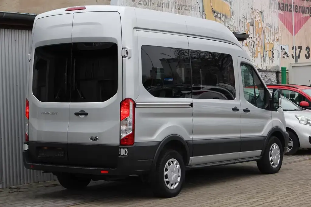 Main__Slider__Photo:Ford Transit 350 L2H3 8Sitzer+Klima+PDC+Tempomat 12/2018-1