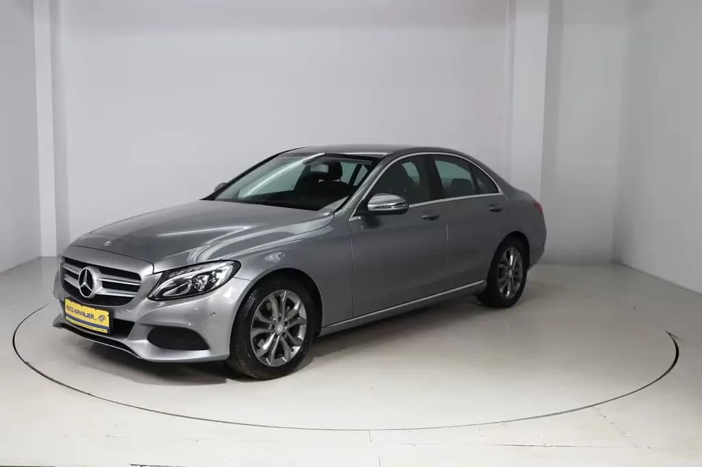 Main__Slider__Photo:Mercedes-Benz C 180 d Avantgarde * LED * SHZ 02/2015-0