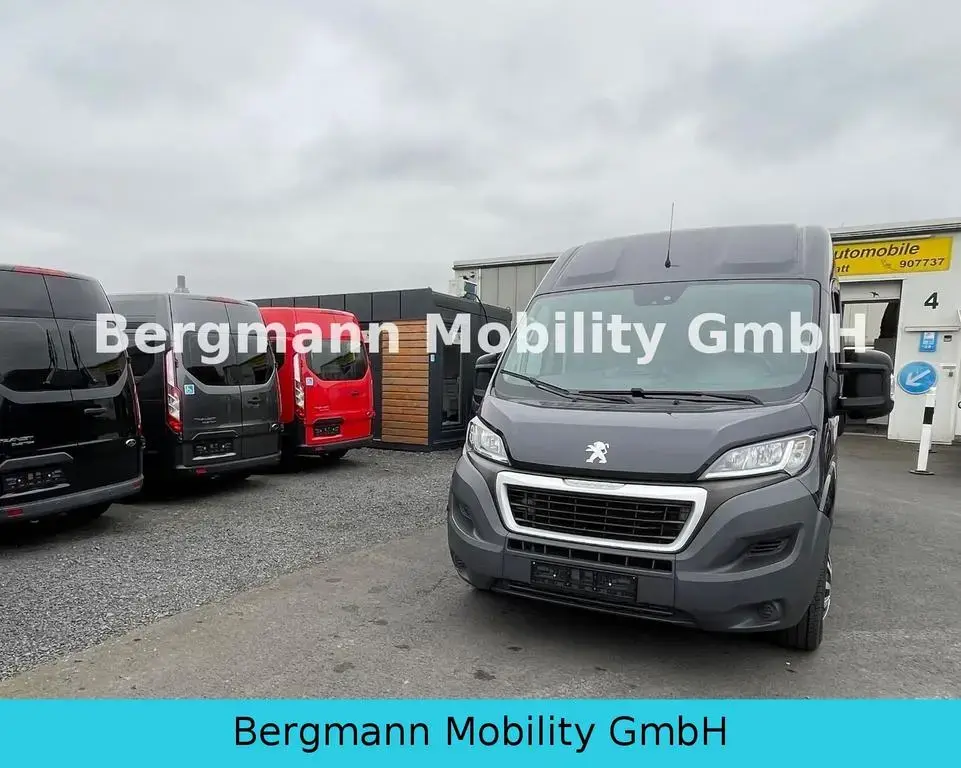 Main__Slider__Photo:Peugeot Boxer L2 H2 Passivfahrer el. Lift 06/2017-1
