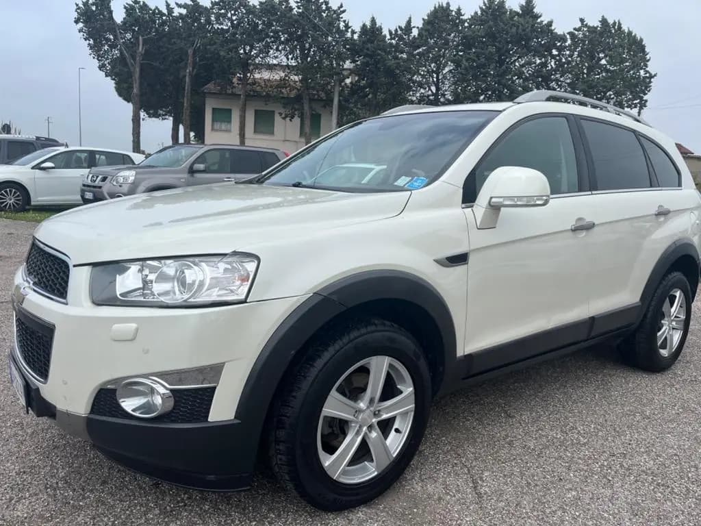 Main__Slider__Photo:Chevrolet Captiva 2.2 VCDi 184CV LTZ 7 posti 09/2012-0