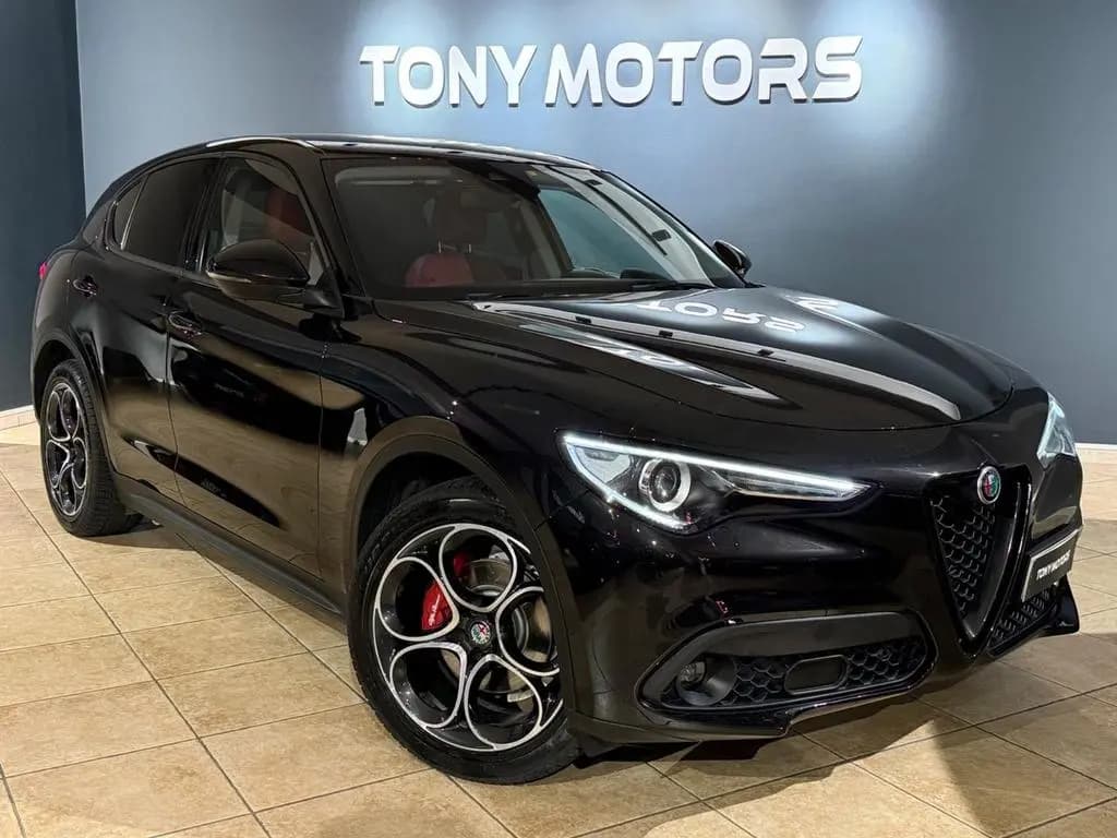 Main__Slider__Photo:Alfa Romeo Stelvio 2.2 Turbodiesel 190 CV AT8 Q4 12/2020-0