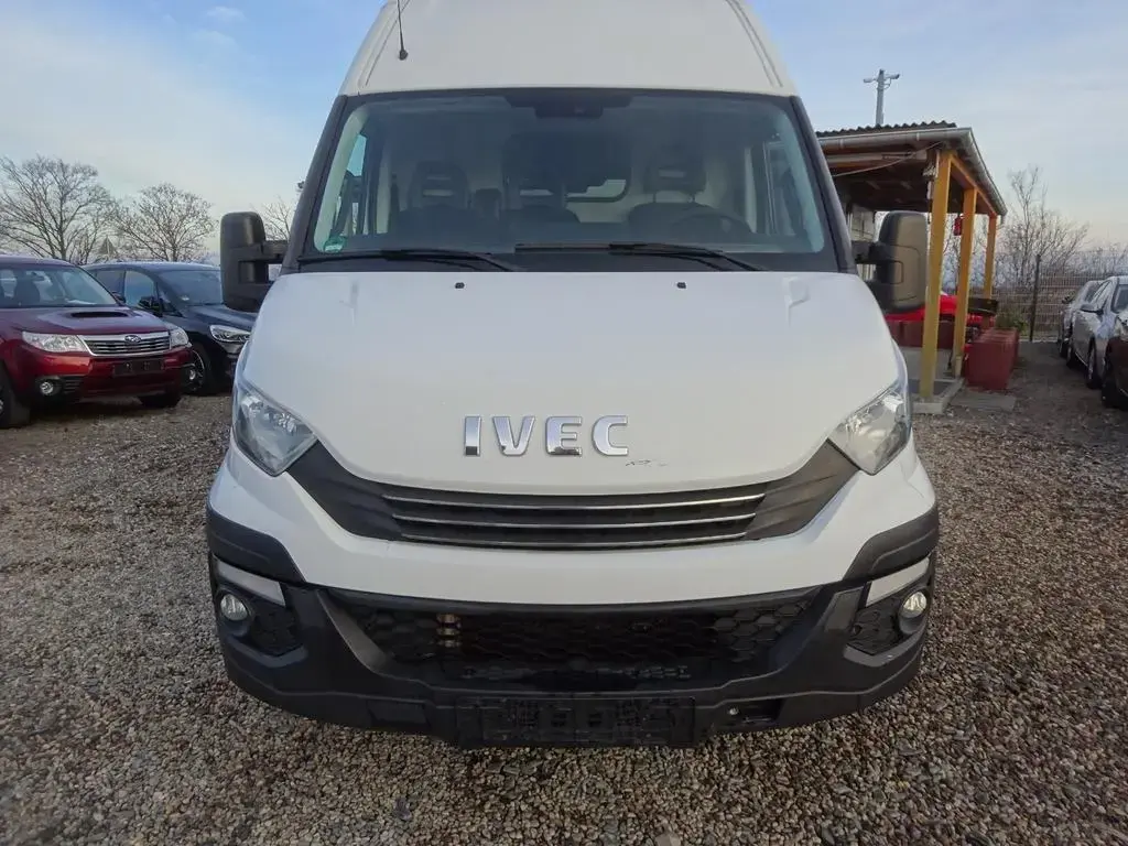 Main__Slider__Photo:Iveco Daily Kasten HKa 35 S ... V Radstand 3520 L 11/2018-1