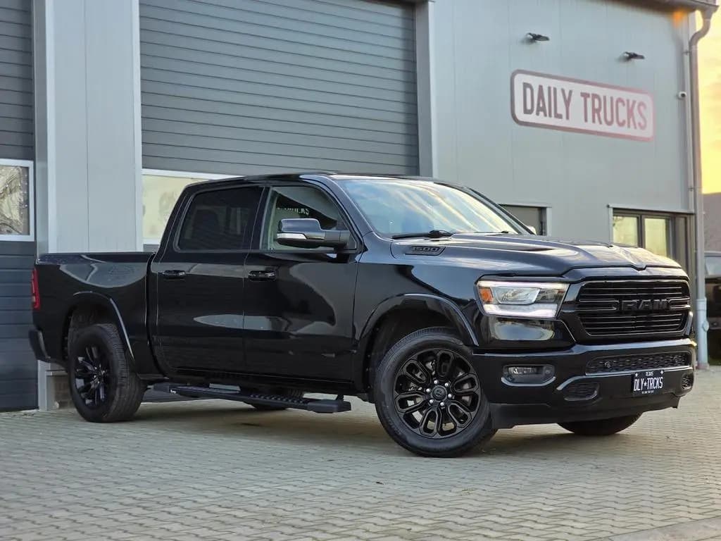Main__Slider__Photo:Dodge RAM 1500 5.7 4x4 Laramie Pano LED 12´´ AHK 07/2020-0