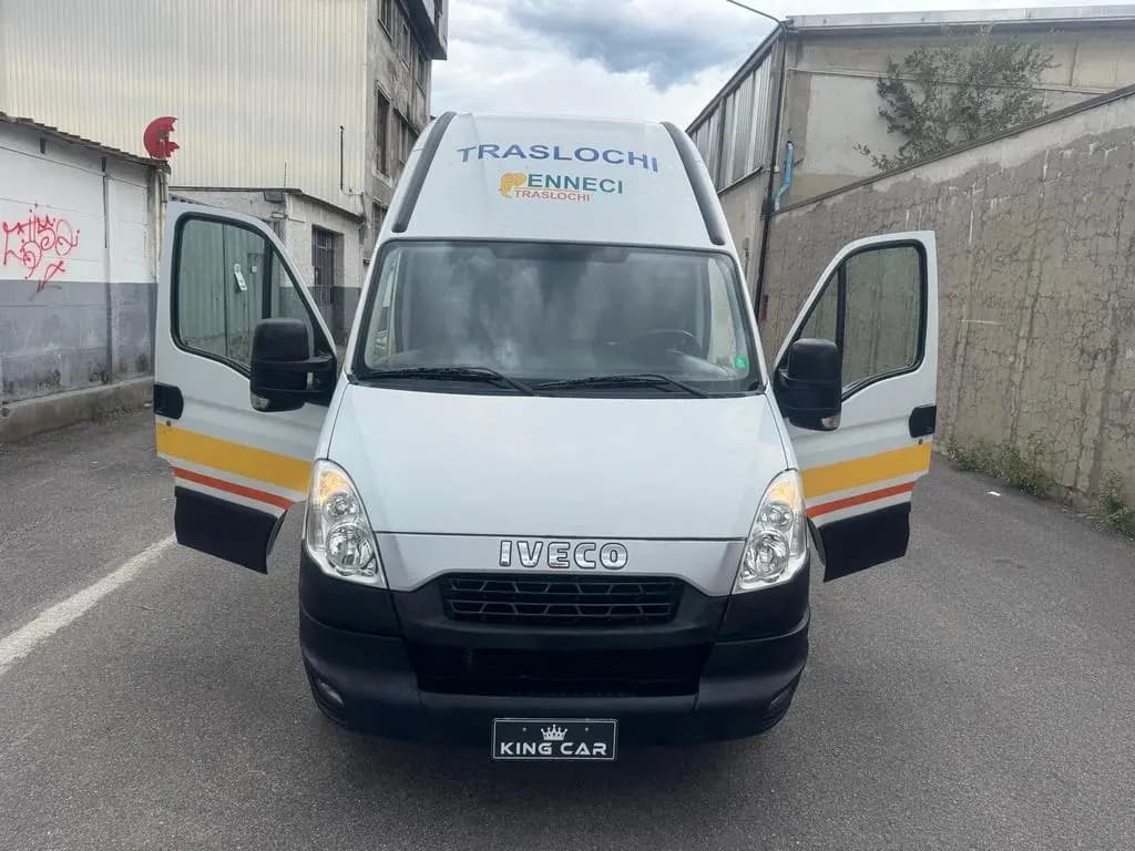 Main__Slider__Photo:Iveco Daily 35S15V 2.3 HPT PC-TM Furgone 09/2012-0
