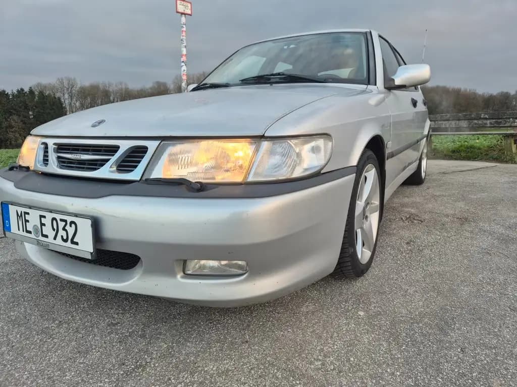 Main__Slider__Photo:Saab 9-3 2.0 Turbo Ecopower Aero Fünftürer Aero 03/2001-0