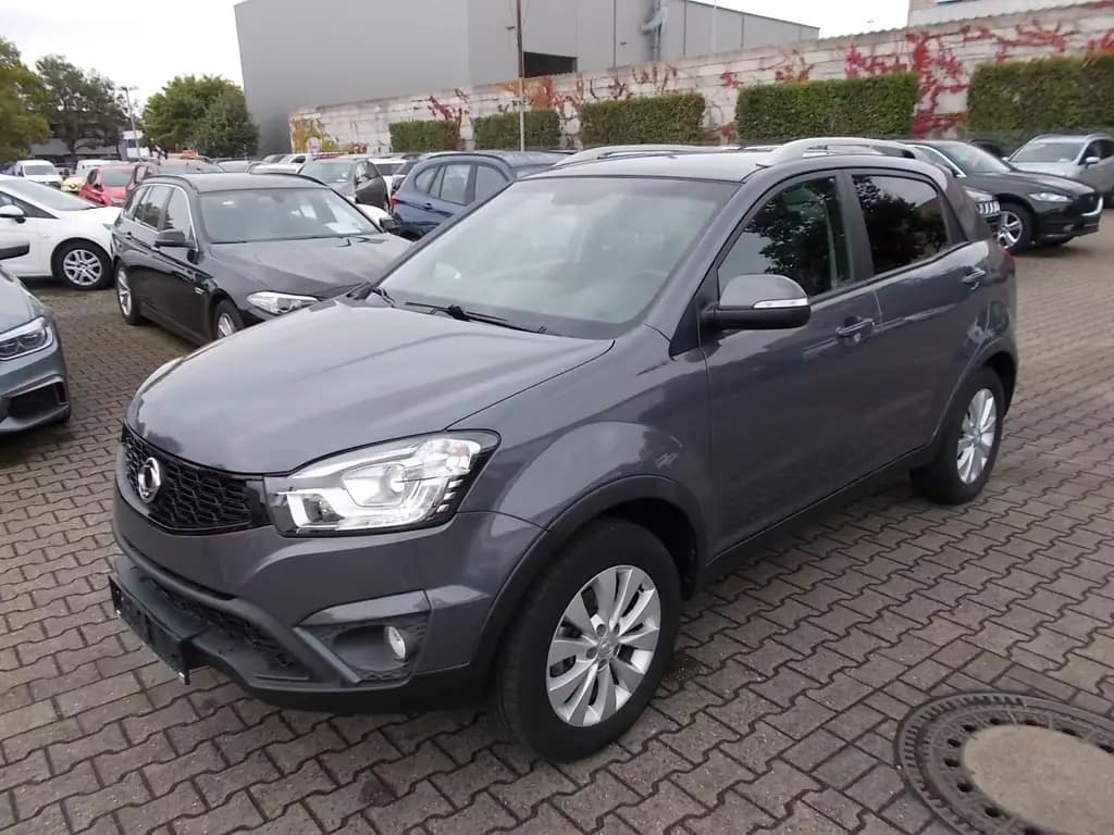 Main__Slider__Photo:Ssangyong Korando Quartz 4x2, Navi, Kamera Allwetterreifen 12/2017-0