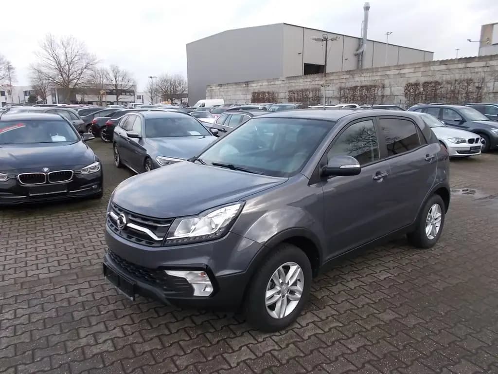 Main__Slider__Photo:Ssangyong Korando 2.2 TD, 2WD, AHK 2.000 KG, Sitzheizung 04/2019-0