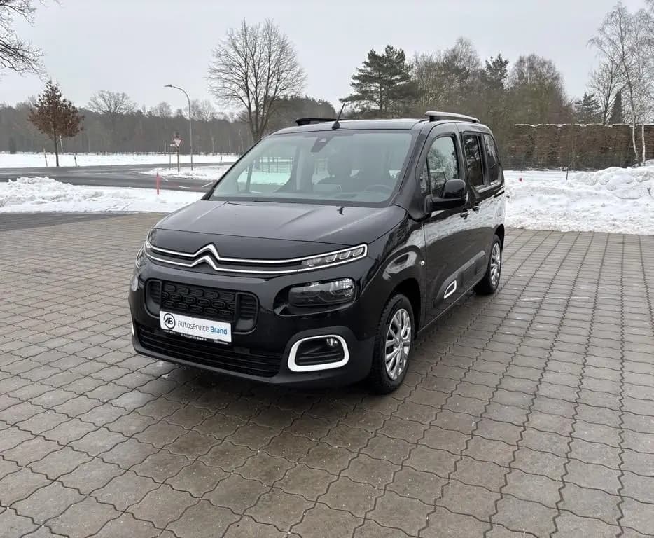 Main__Slider__Photo:Citroën Berlingo Shine M 01/2020-0