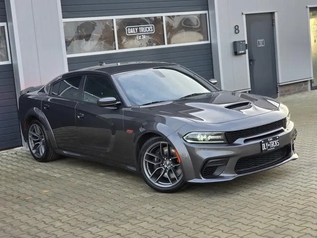 Main__Slider__Photo:Dodge Charger 6.4 V8 R/T Widebody Scat Pack Brembo LED 11/2020-1