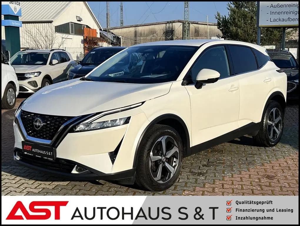 Main__Slider__Photo:Nissan Qashqai 1.3 DIG-T N-Connecta *Navi*LED*360°Cam* 01/2024-0