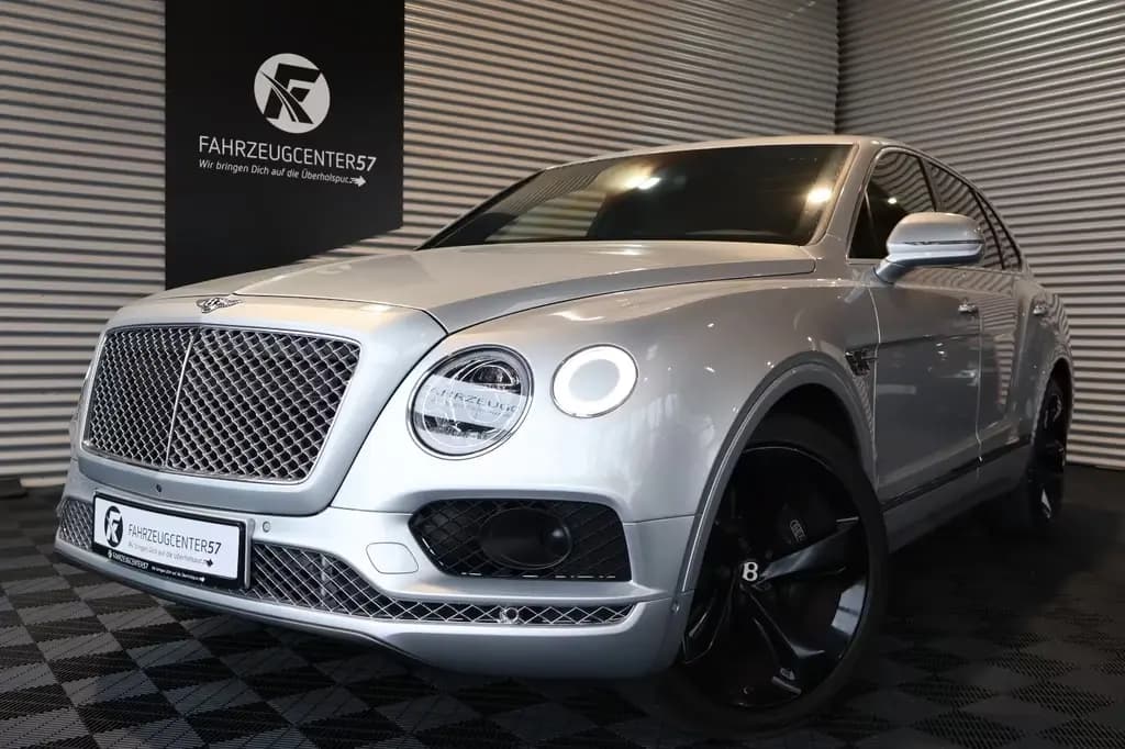 Main__Slider__Photo:Bentley Bentayga 6.0 W12 4WD/SOFTCLOSE/PANO/LED/MASSAGE 07/2018-0