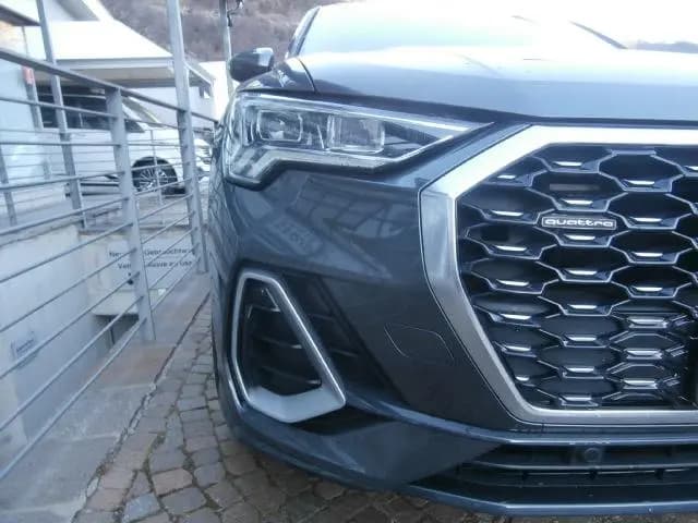 Main__Slider__Photo:Audi Q3 Sportback 40 TDI quattro S tronic S line 01/2020-0