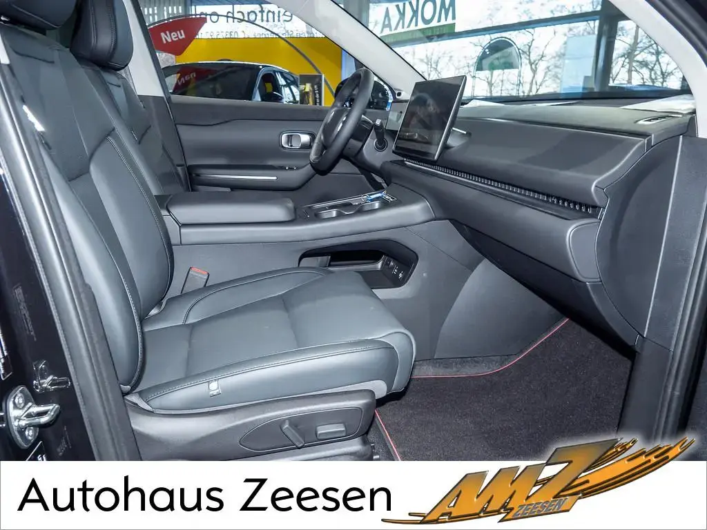 Main__Slider__Photo:Leapmotor iC10 AWD 800V BEV LFP 81,9 kWh 440 kW 360° ACC 04/2026-1