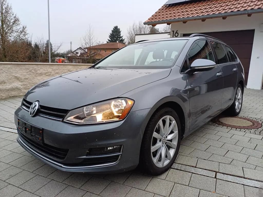 Main__Slider__Photo:Volkswagen Golf 1.8 TSI DSG 4MOTION 10/2017-0