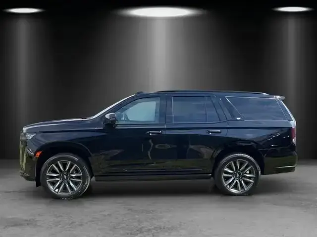 Main__Slider__Photo:Cadillac Escalade Sport Platinum 8-SITZE HUD PANO AHK 3,5 null-1