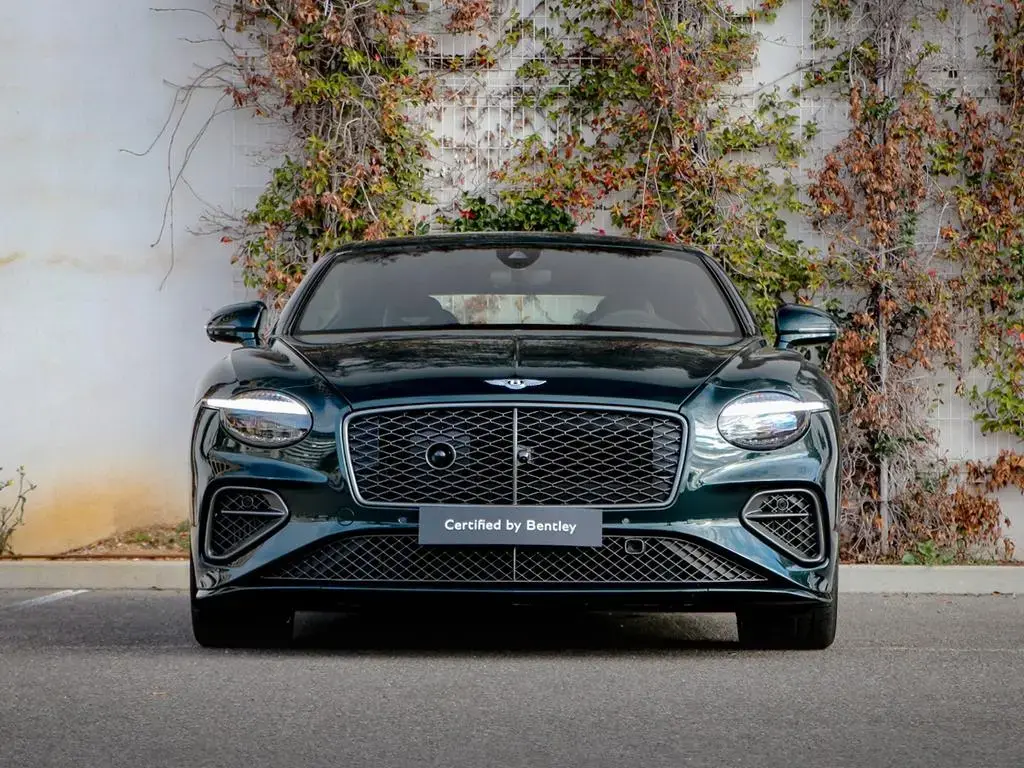 Main__Slider__Photo:Bentley Continental GT Speed V8 PHEV 782hp 10/2024-1